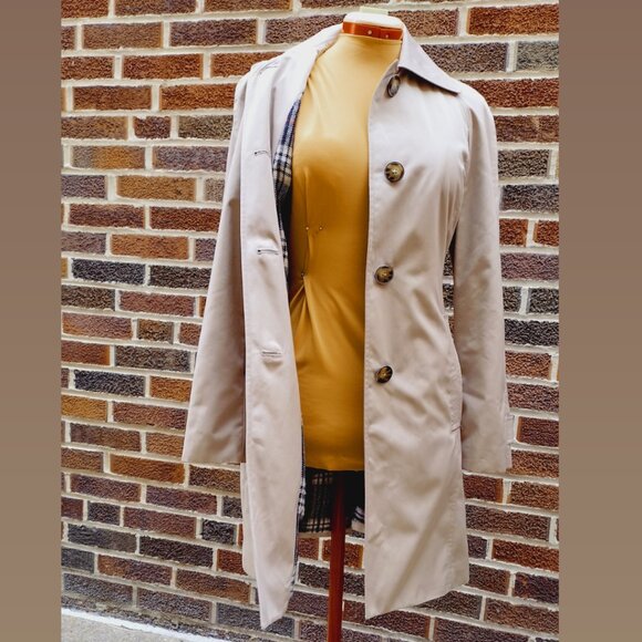 London Fog Lined Khaki Trench Coat, Size XS - Picture 5 of 10